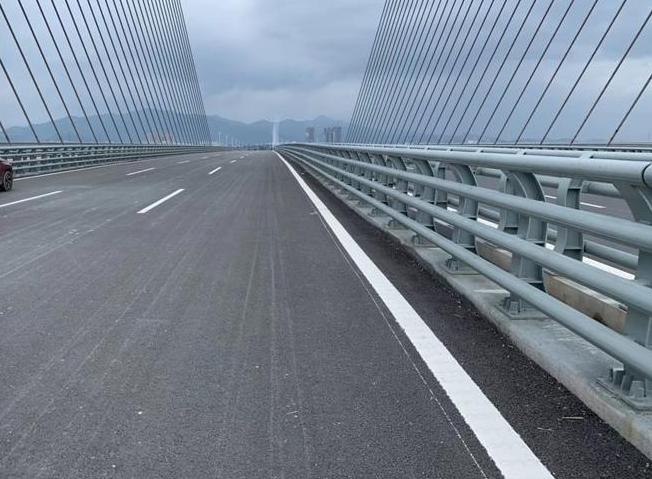 重慶不銹鋼管用于橋梁